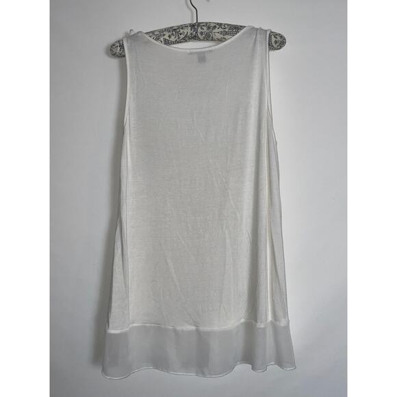 Flower Embellished Blouse by Espresso - Size L - Beautiful Sculped Flowers - Picture 2 of 8